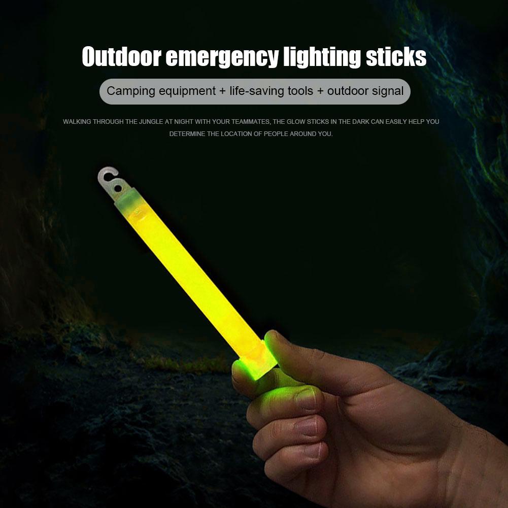 Militaire Glowsticks met haak, - Outdoor Lighting Effects recensie en prijs